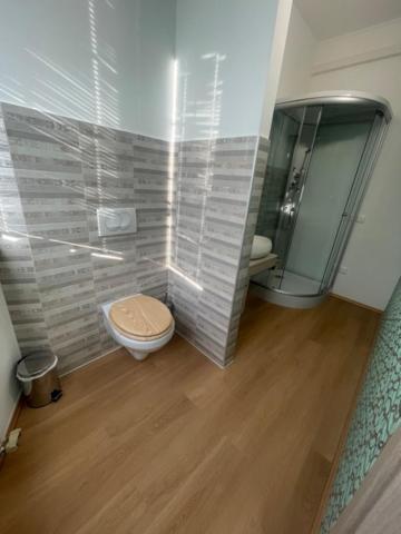 Room Oaza Miru Марибор Экстерьер фото
