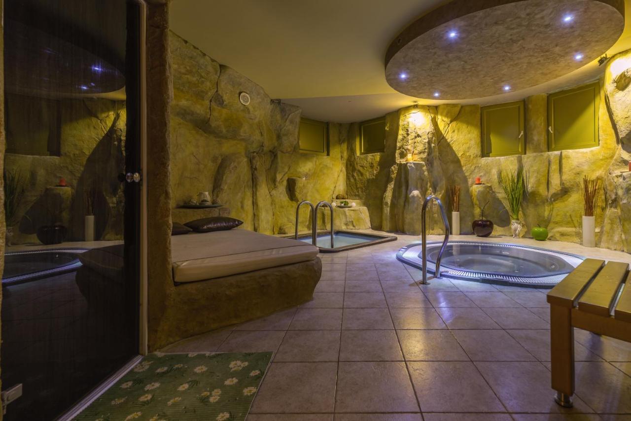 Room Oaza Miru Марибор Экстерьер фото